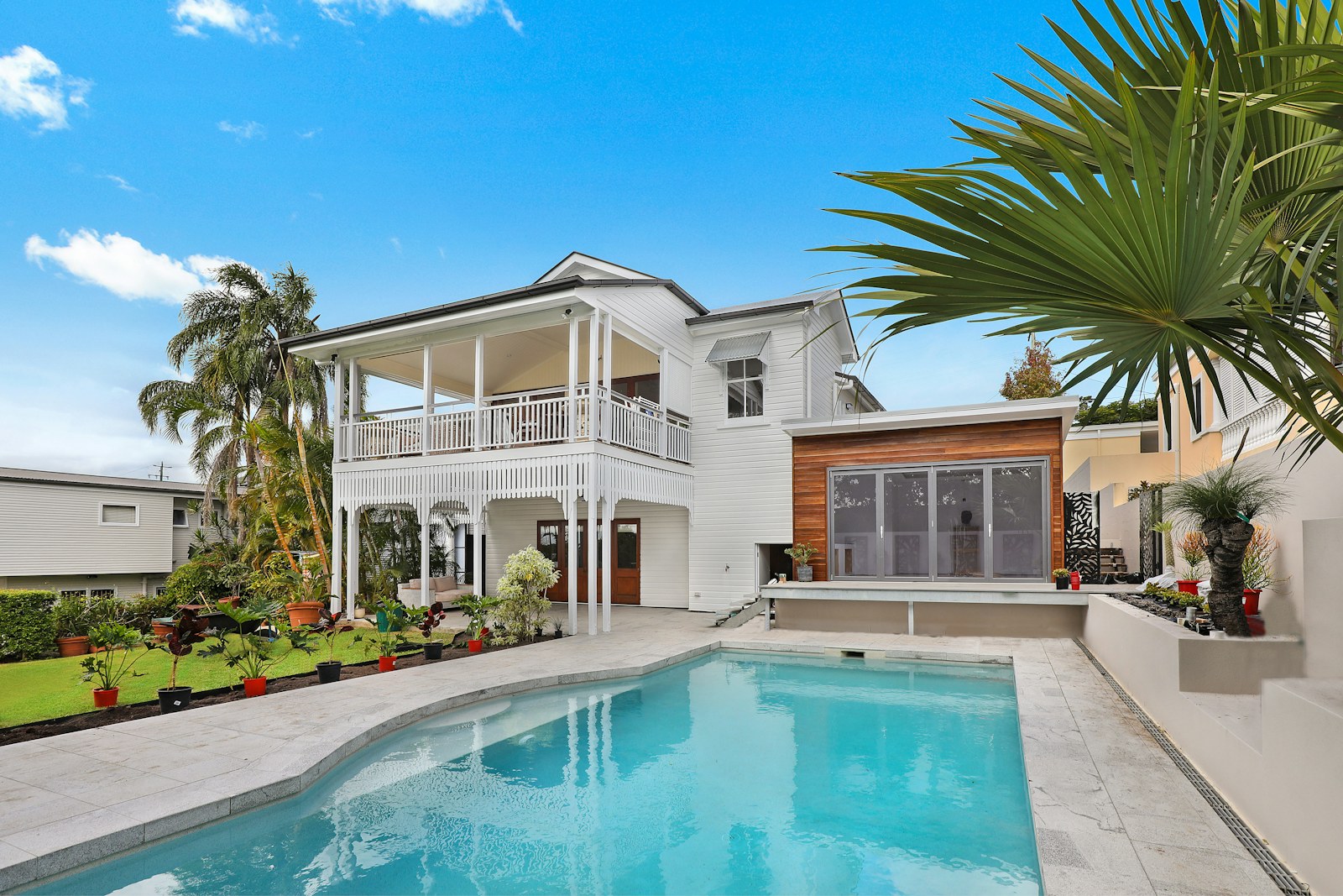 A welcoming island home